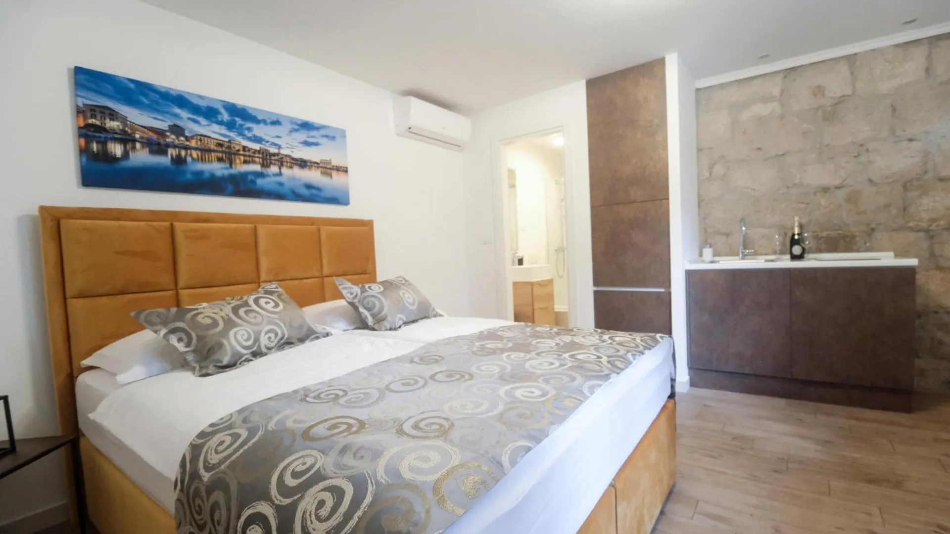Bepa Guest House Split 0*,